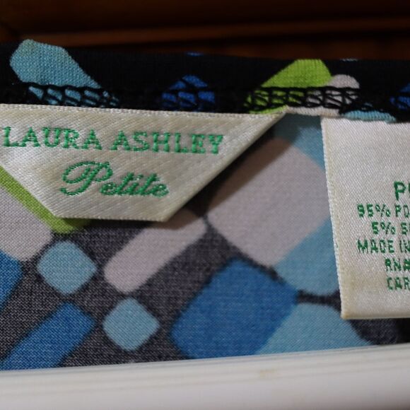 Laura Ashley Bright Colorful Blue Green Geometric Print Top Medium - Picture 8 of 8